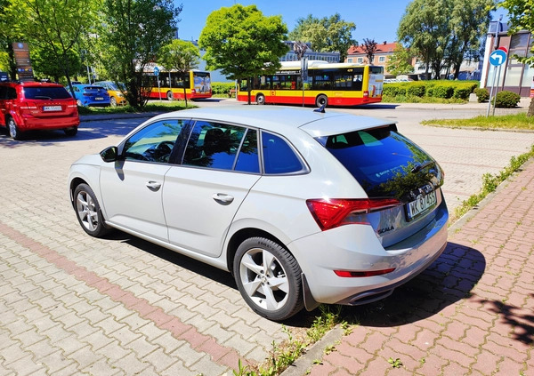 Volvo V60 cena 48000 przebieg: 201000, rok produkcji 2017 z Gdynia małe 29